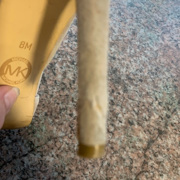 Michael Michael Kors woman’s heels size 8 - Picture 8 of 13